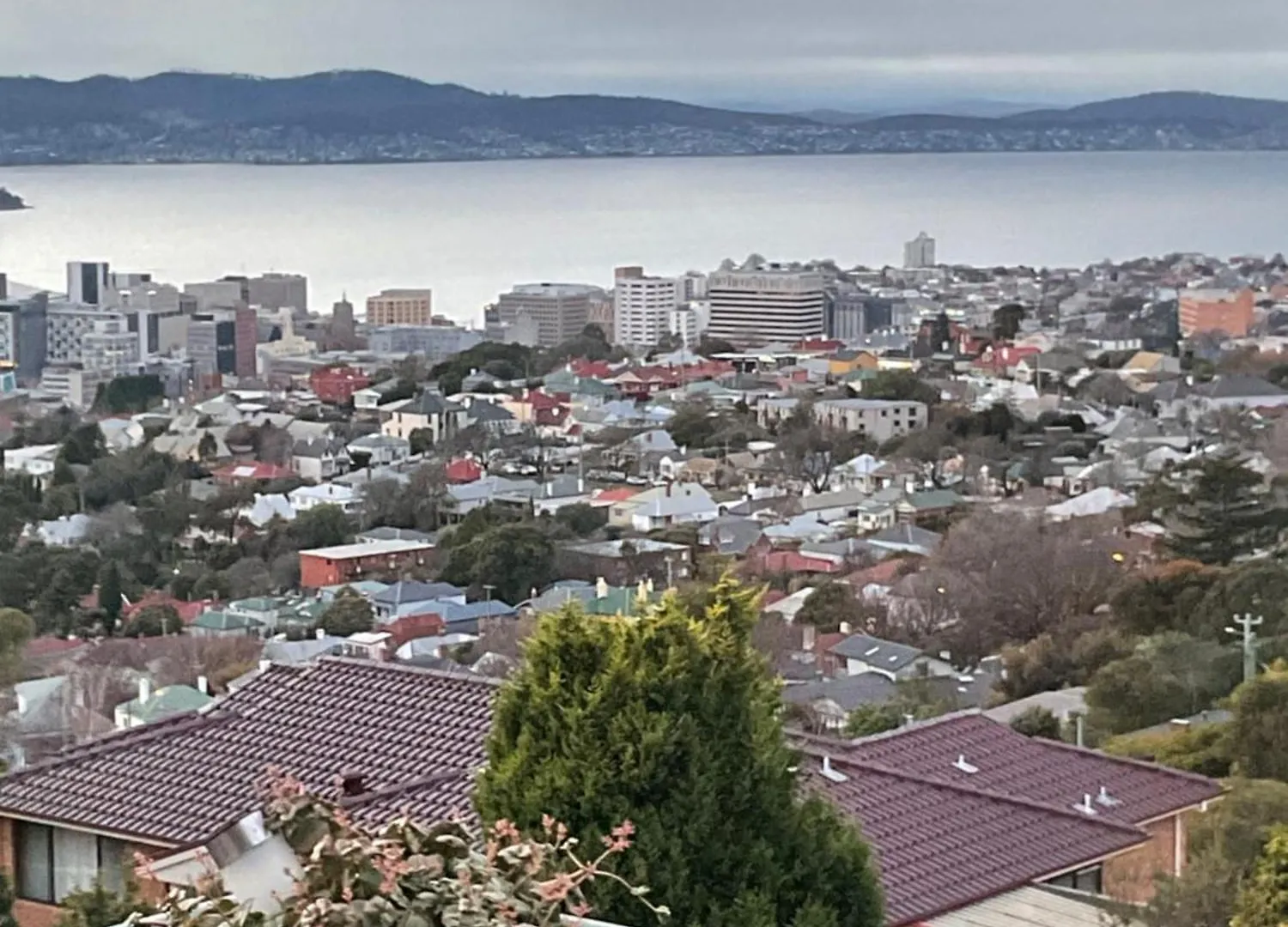 Hobart Vista Apartment